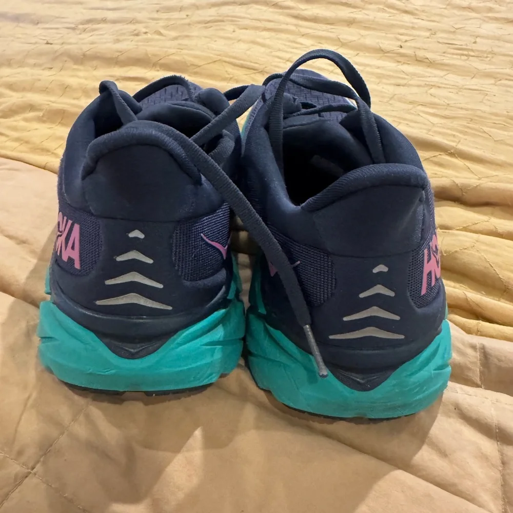 Hoka Clifton 8 Navy and Teal Sneakers - Picture 2 of 10